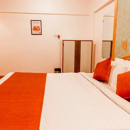 Oyo Apartments Powai Lake View-2
